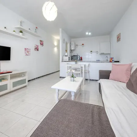 Apartment Abora Relax A 500m De La Playa Wifi Fibra Puerto del Carmen (Lanzarote)